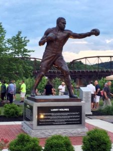 Larry Holmes statue
